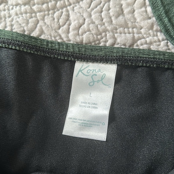 Kona Sol Bikini - Picture 2 of 4